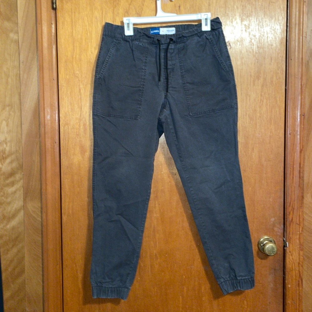 •OLD NAVY•MENS MODERN JOGGER BULIT-IN FLEX SIZE MEDIUM IN COLOR PANTHER - Picture 4 of 11